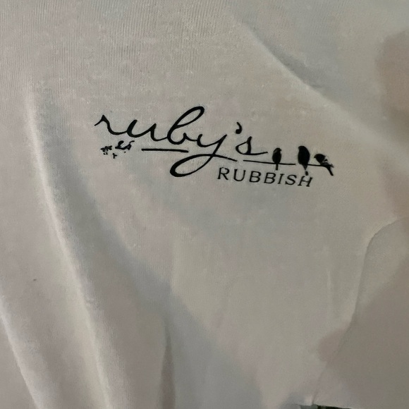 Vintage Truck Holiday Christmas T-shirt - Picture 6 of 7